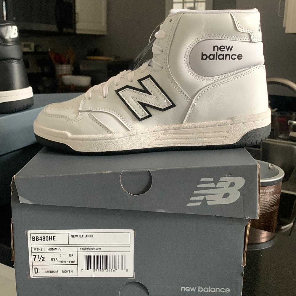 Mens New Balance Size 7.5 BB480 brand new